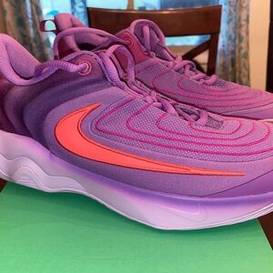 Nike Giannis Immortality 4